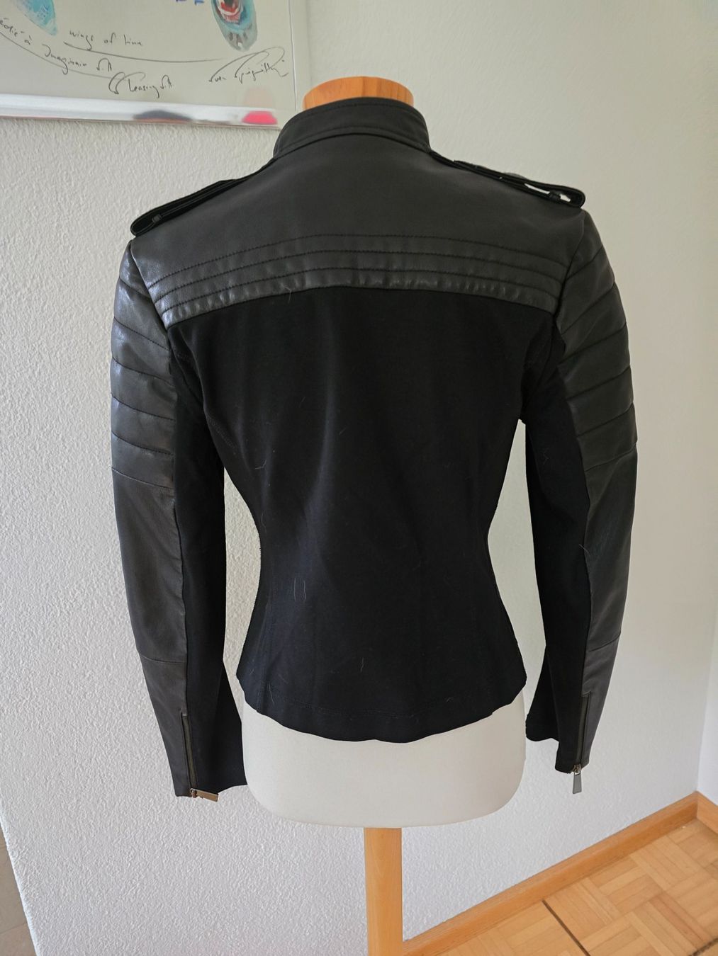 Pinko Giacche: Pinko Leder/Stoff Bikerjacke Gr. 34 – Usato da Bottmingen venduto da sandy_2 3