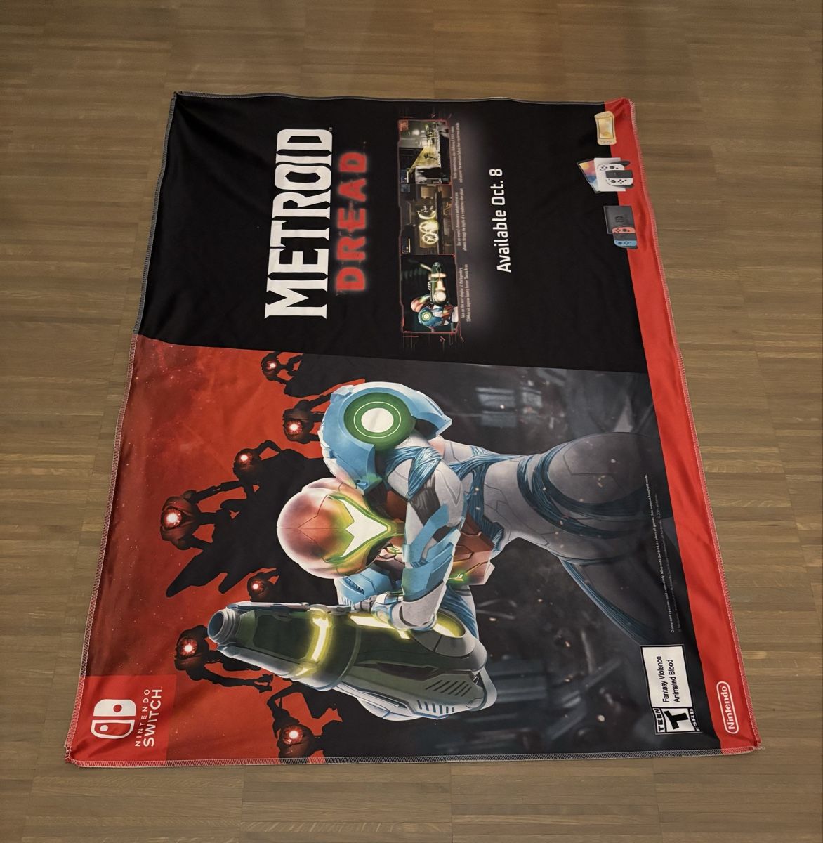 Foto & Immagini: Nintendo Switch Metroid Dread Banner Merch Display Kiosk – Usato da Kehrsatz venduto da Sash17 3