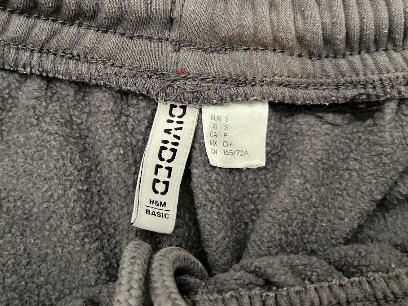 H&M Pantaloni: Jogginghose H&M – Usato da Rain venduto da Rasala3 3