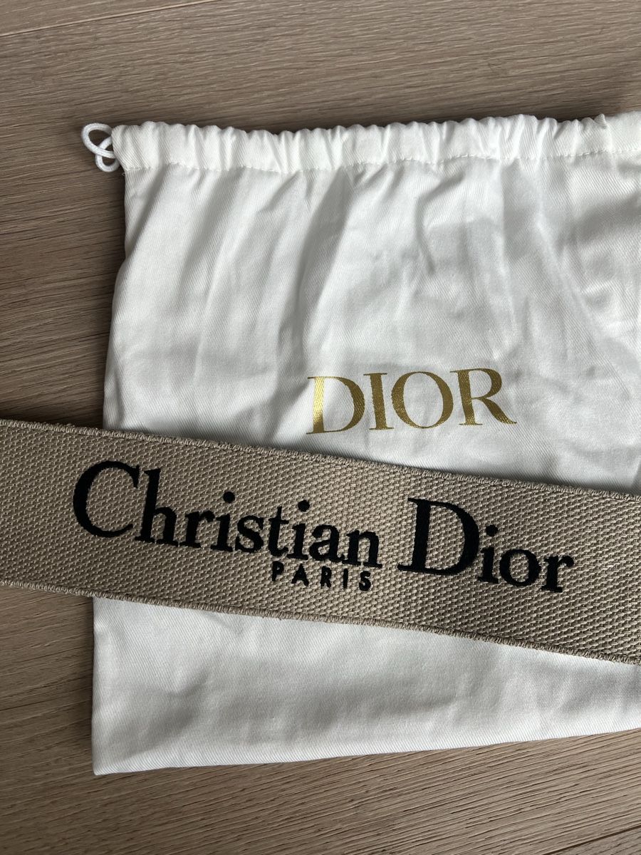 Dior Altro in  Abbigliamento & Accessori: Dior Shoulder Strap with Ring in Canvas - Black – Nuovo e nell'imballaggio originale da Kilchberg ZH venduto da ellie. 4