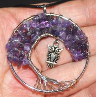 Halskette L-8304 – Amethyst – Baum des Lebens mit Eule