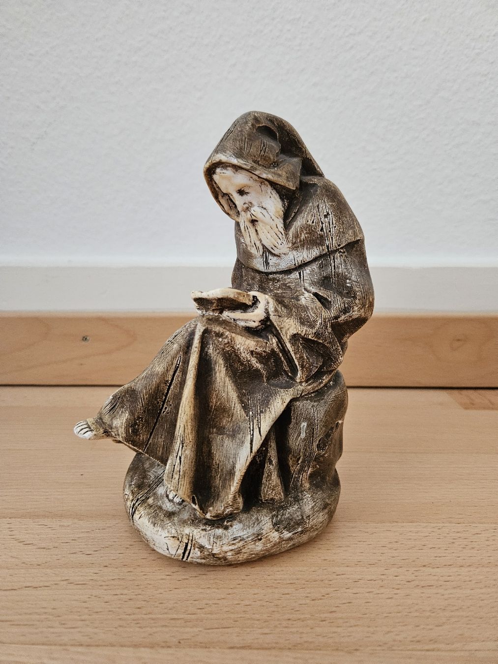 Figuren: Vintage Figur lesender Mönch | Material Gips ? – Gebraucht aus Wiezikon b.Sirnach von wiezikon.vintage