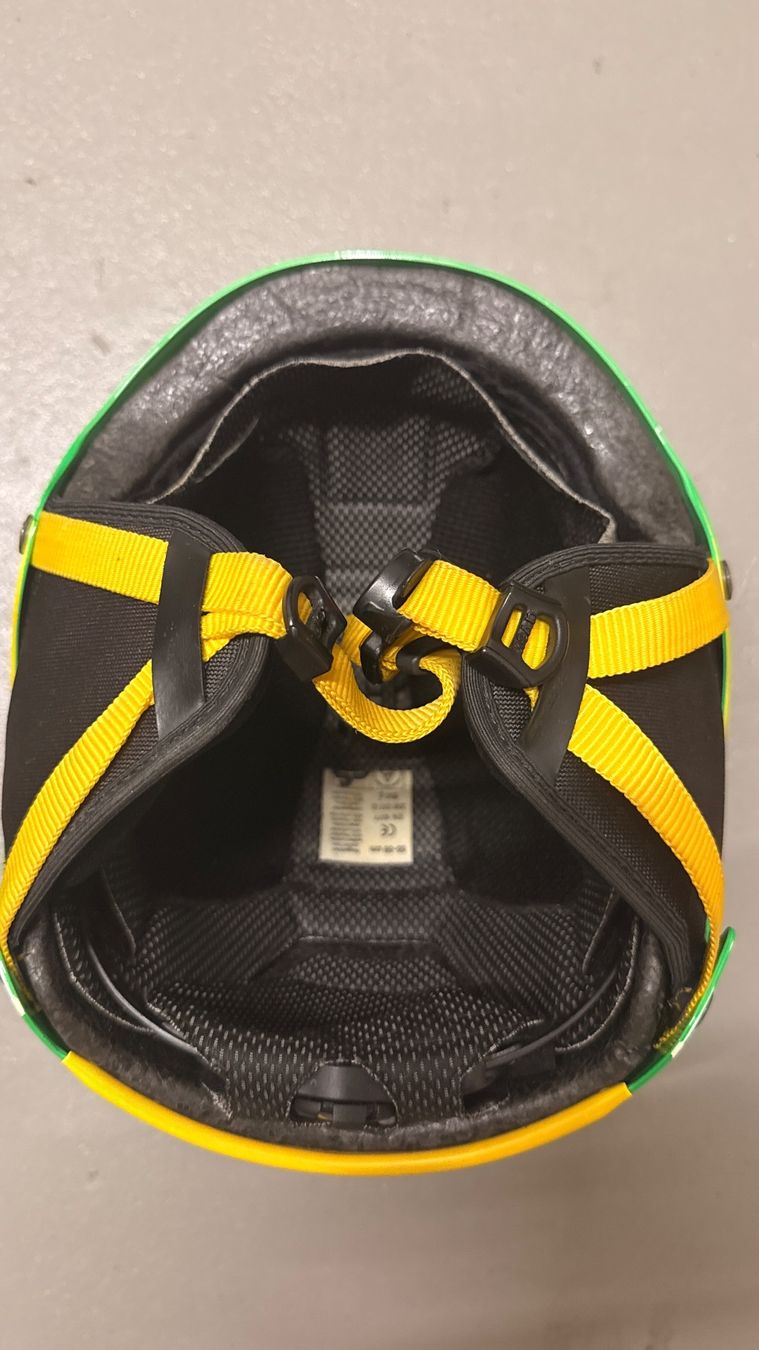Uvex Caschi: Uvex Skihelm inkl. Skibrille – Usato da Kloten venduto da iamsvenh 4