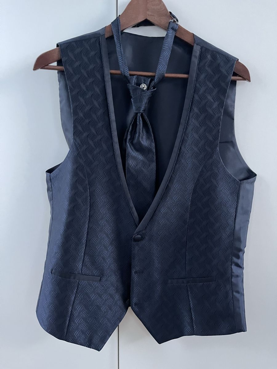 Completi: GIO Men Anzug L – Usato da Stans venduto da lion85 2