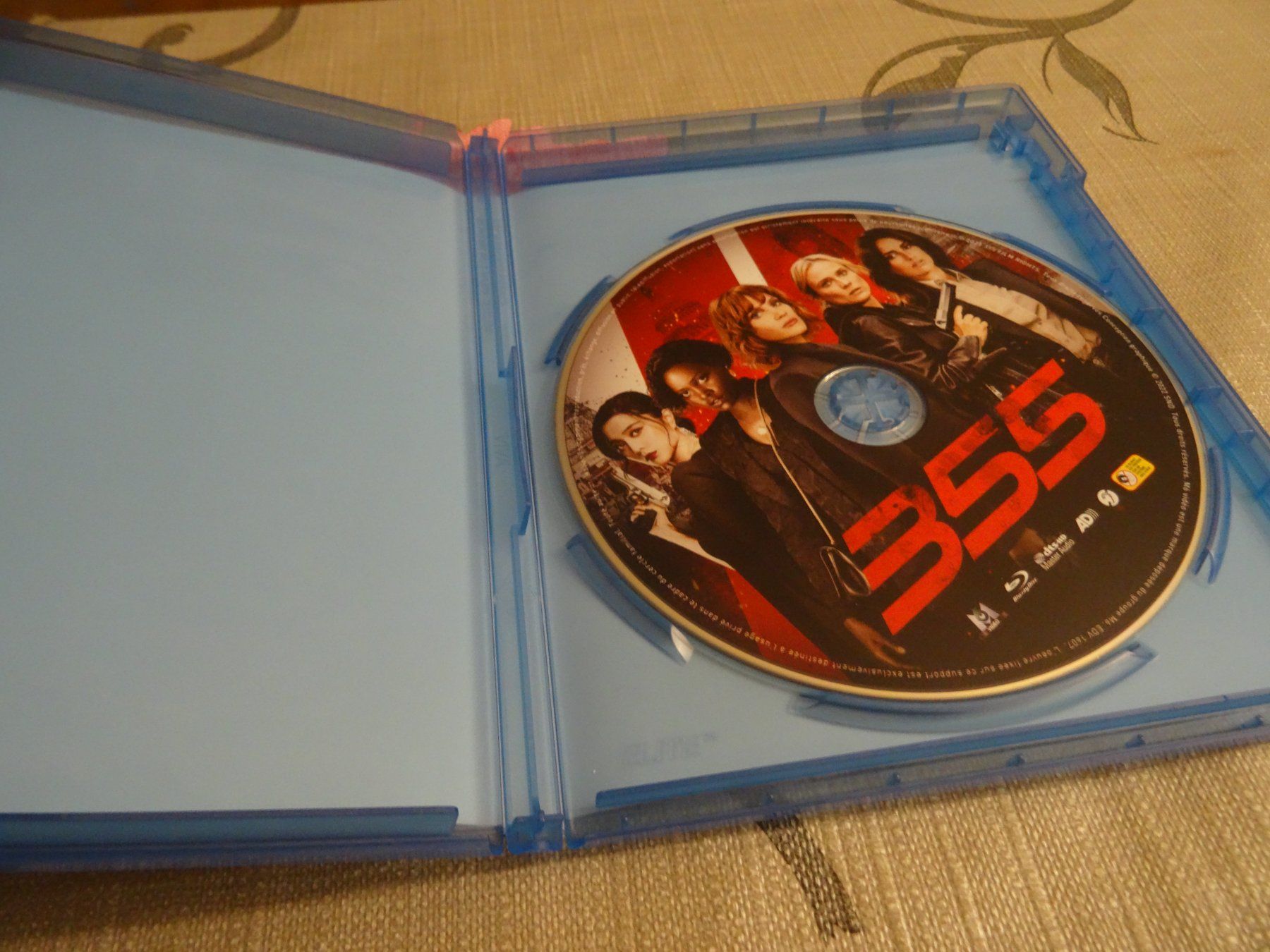 Tutti i DVDs: Blu-ray - 355  - Jessica Chastain Action! – Usato da Olten venduto da Disc-Verkauf 1