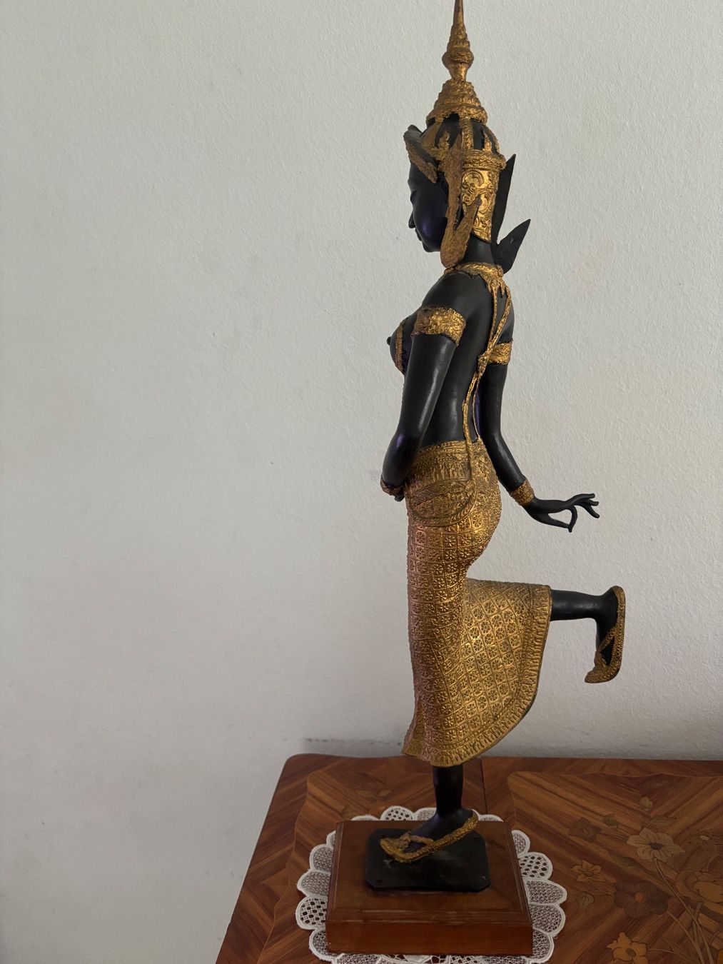 Statuette: Asiatische Tempeltänzerin Bronze – Usato da Kriens venduto da Mollinos 3