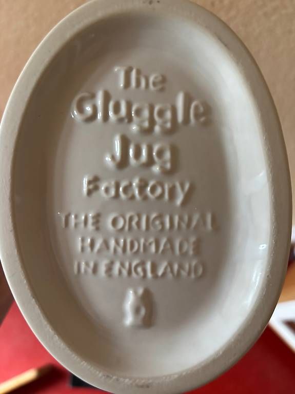 Caraffe: Fisch Krug gluggle jug weiss – Usato da Luzern venduto da Pablosdias 1