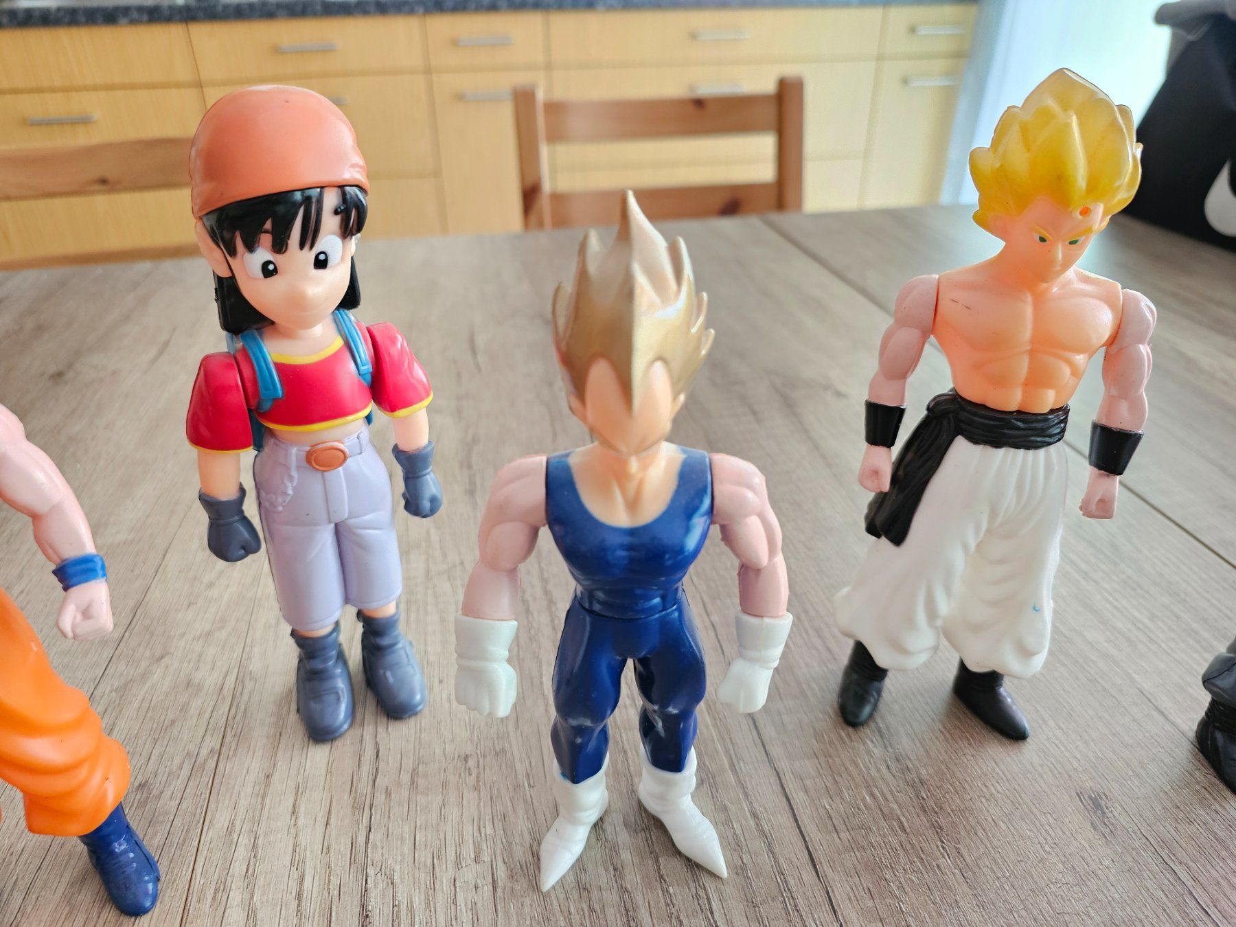Figuren: Dragon Ball Figuren – Defekt aus Steg im Tösstal von msx14 2