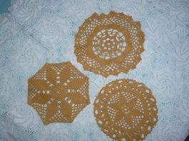 3 Häkeldeckeli, curry, Handarbeit, Boho-Style
