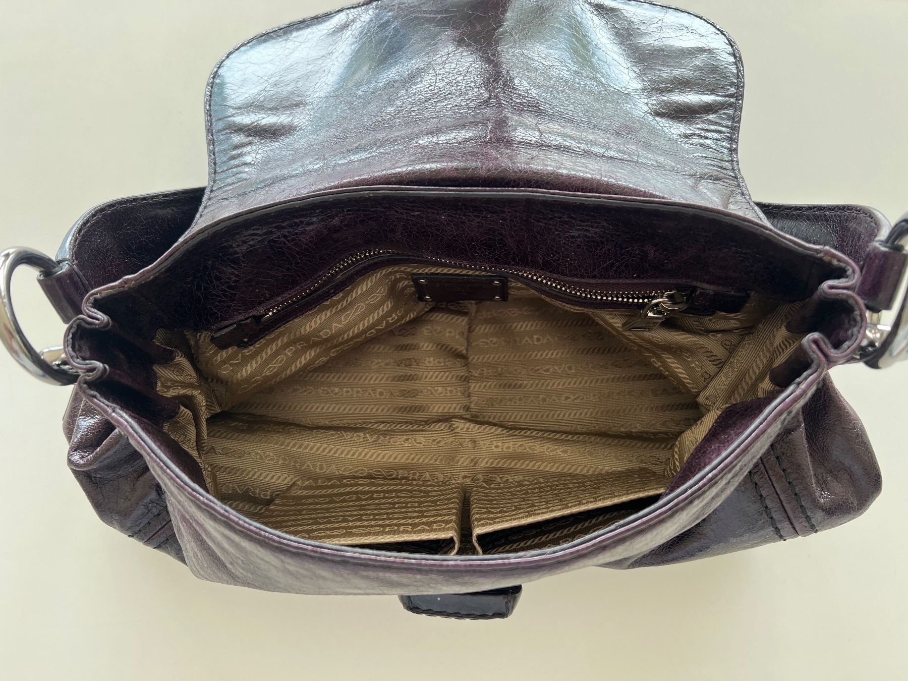 Prada Borse da donna: PRADA Handbag Vitello Shine – Usato da Zürich venduto da ast_2k2r 4