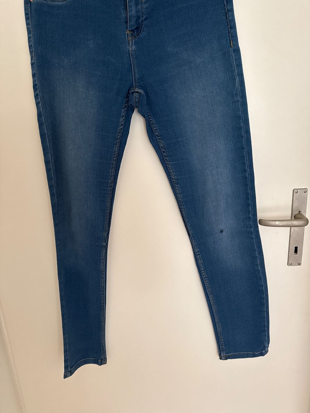 Jeans: Jeans EASY WEAR 40 – Defekt aus Horgen von linuxrp 2