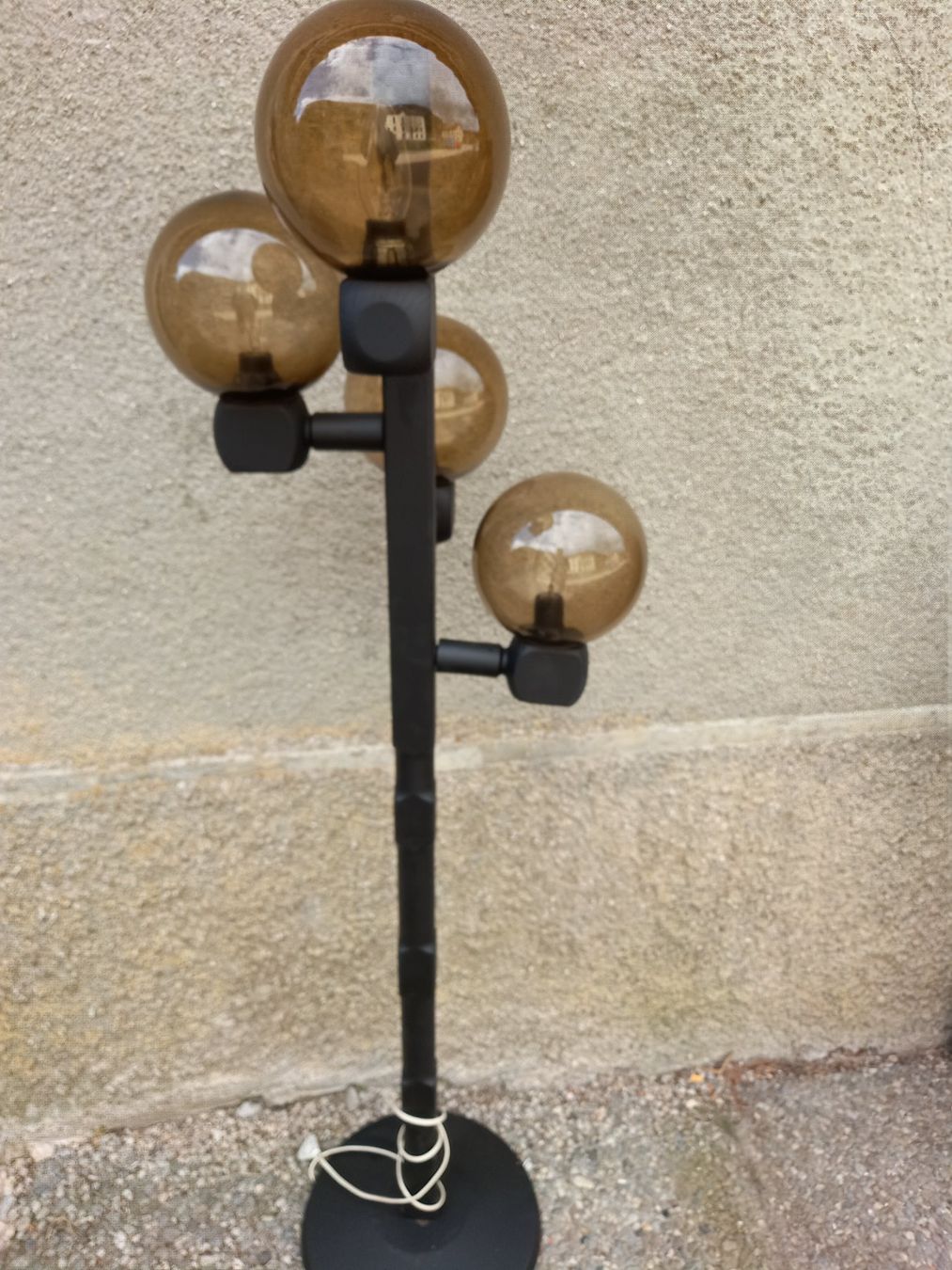 Lampade: Lampe vintage à quatre globes – Usato da Noiraigue venduto da pel_ny7d