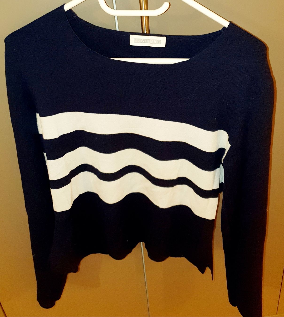 Maglioni & Felpe: ST. EMILLE Pullover Grösse M, blau-weiss – Nuovo (secondo la descrizione) da Zürich venduto da Philotimo