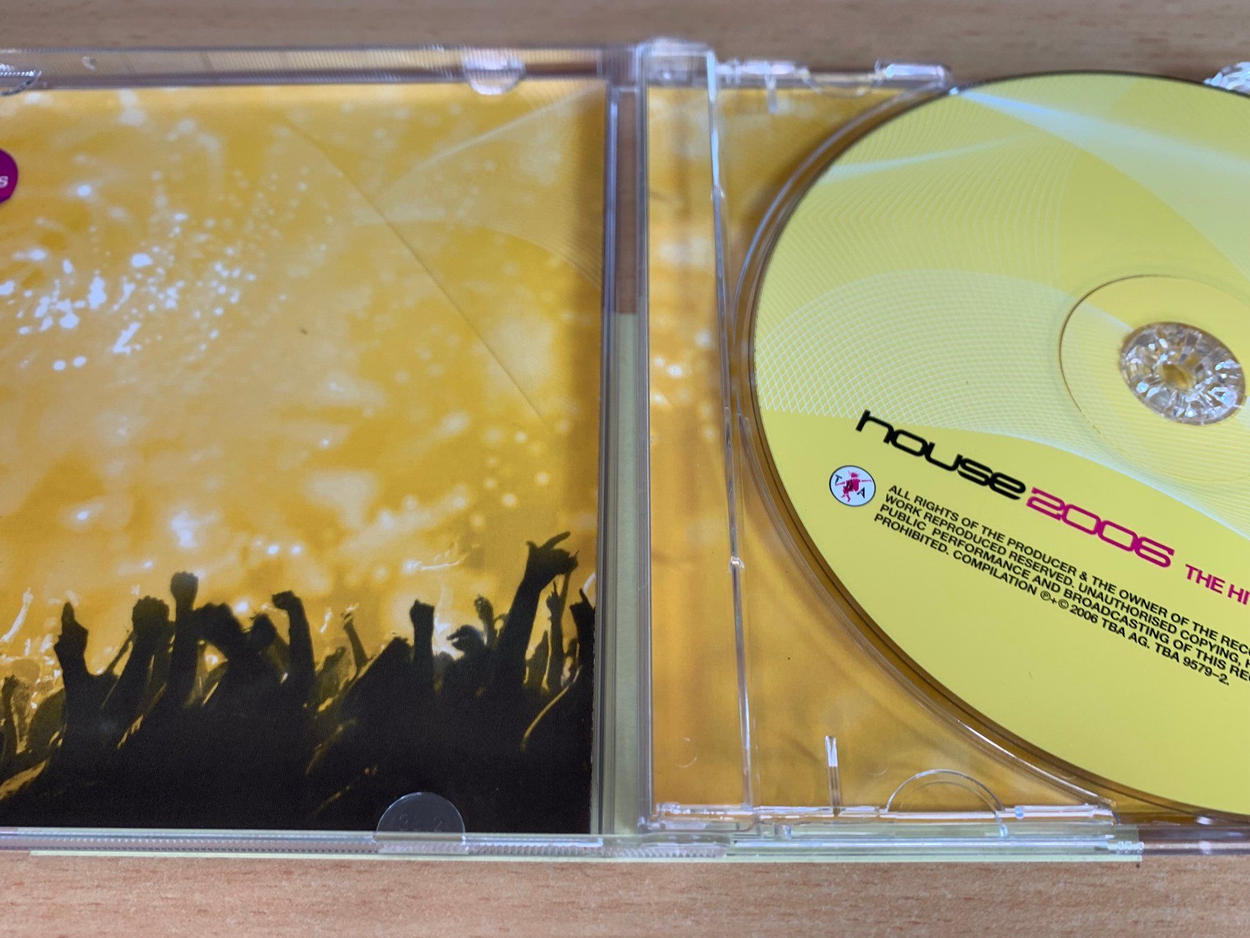 CDs: House 2006-The Hit-Mix – Gebraucht aus Rikon im Tösstal von Alpenmutz 2