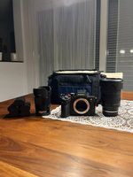 Sony Alpha 7 IV Kameraset mit 2 Objektiven und Zubehör