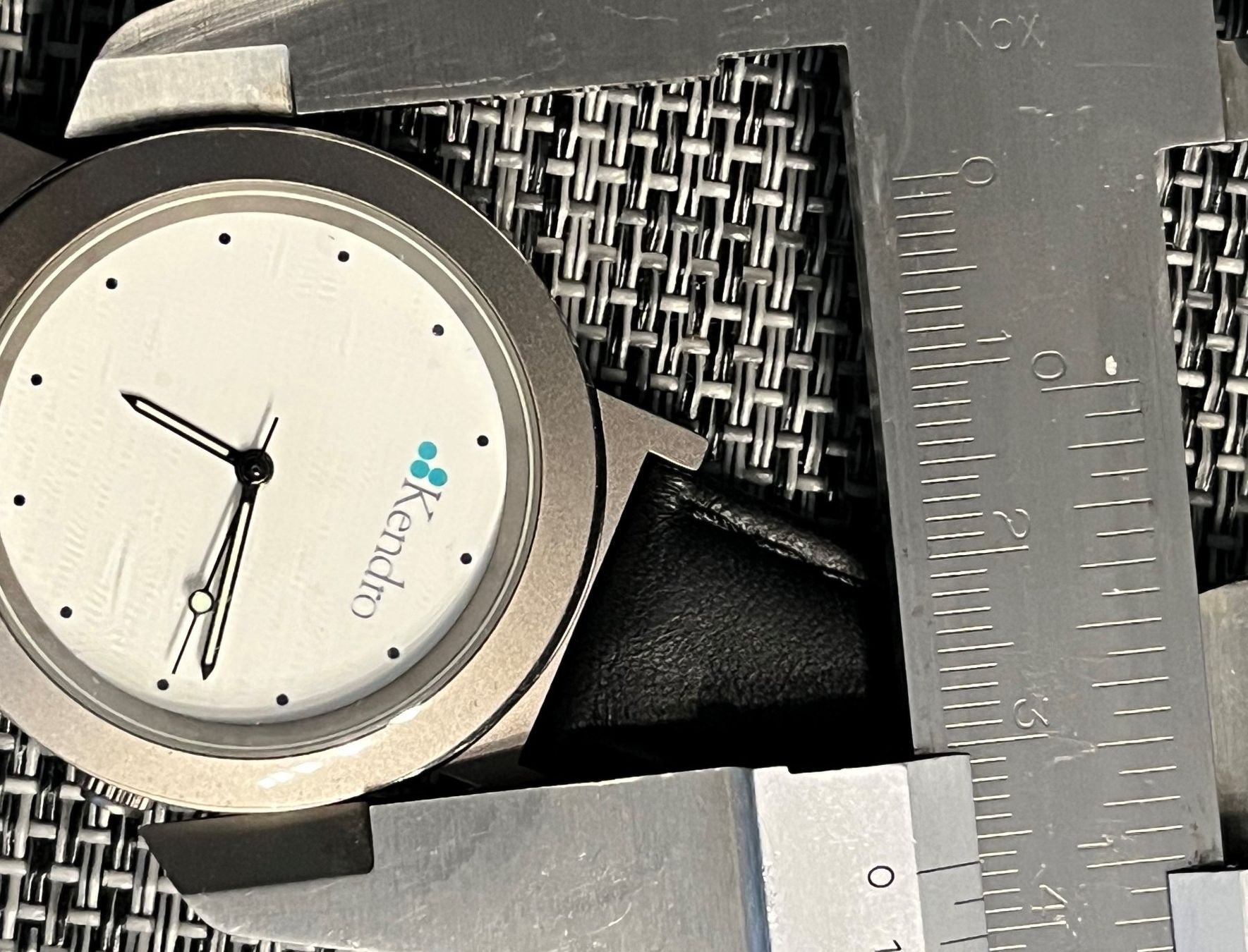 Orologi: WMC timepieces Quartz Werbeuhr – Nuovo e nell'imballaggio originale da Zürich venduto da baracuda8048 9