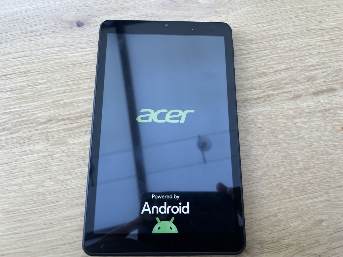 Acer Tablet PC: Acer Iconia A8 schwarz – Usato da Gurtnellen venduto da skorpion1978 2