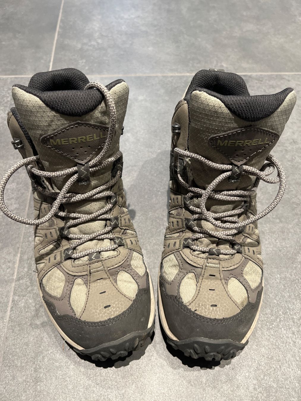 Merrell Scarpe da donna: Trekking Schuhe Merrell Gore-Tex – Usato da Mühlethurnen venduto da PaescuM26