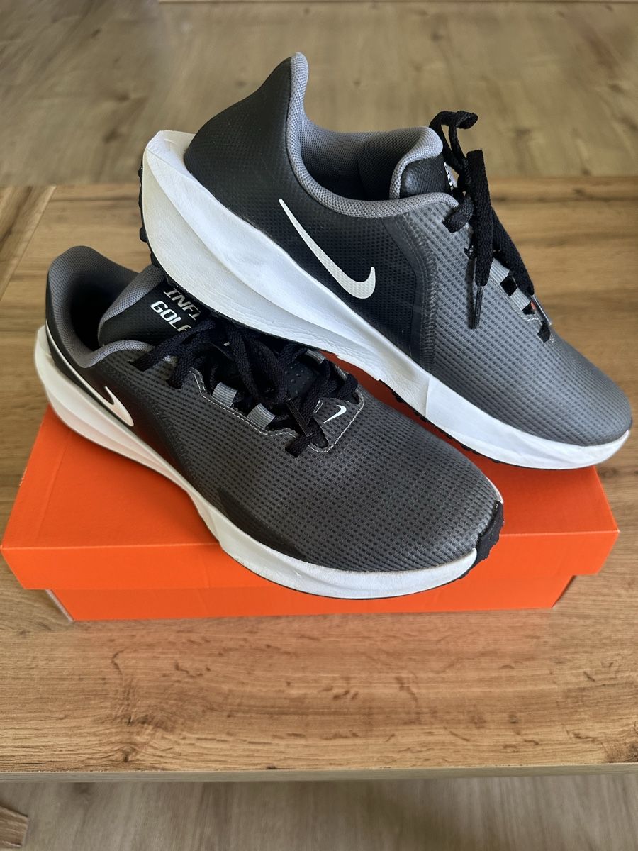 Nike Herrenschuhe: Nike Golf Infinity (ohne spikes) 42 – Gebraucht aus Oberburg von Serbus