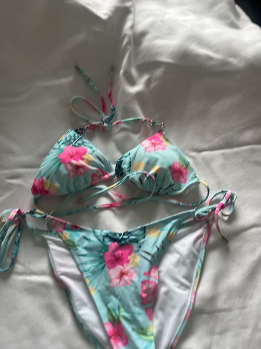 Costumi da bagno & Bikini: Bikini Hibsikus Hellblau/pink – Nuovo (secondo la descrizione) da Giswil venduto da Mauritius9026