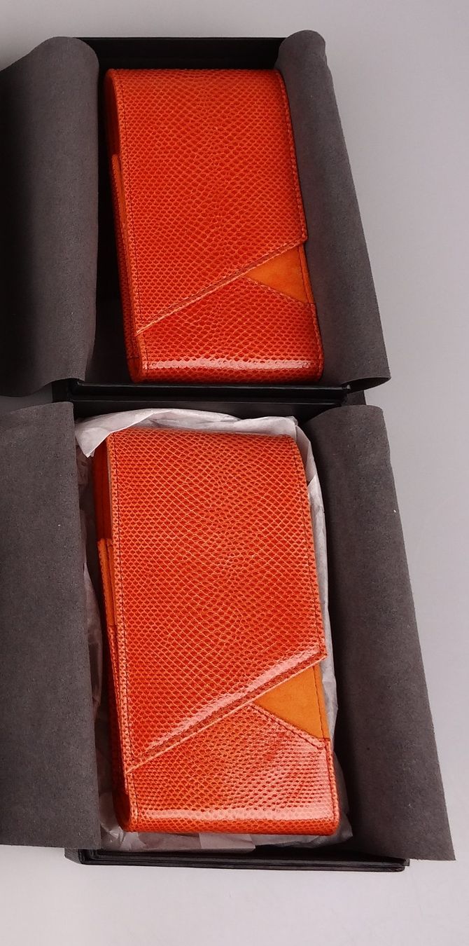 Vertu Cover & Protezioni schermo: VERTU Handy Etui/Cover | Orange – Nuovo e nell'imballaggio originale da Rüti ZH venduto da Restwert_Rueti_ZH