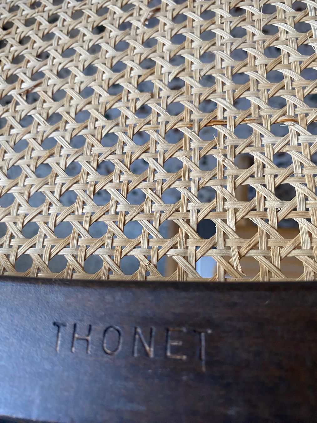 Thonet Chaises: Designer Stühle – D'occasion à Cortaillod par hel_fj6b 3