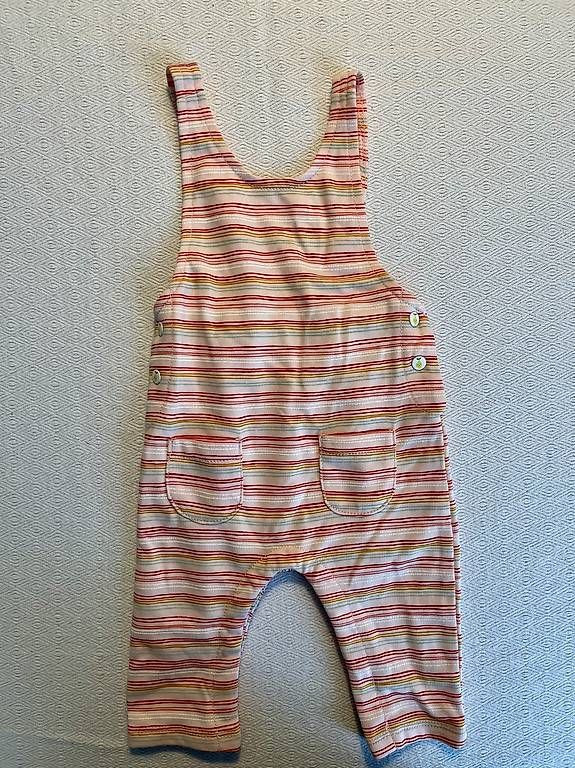 Pantaloni: Baby Latzhose – Usato da Zürich venduto da XB86