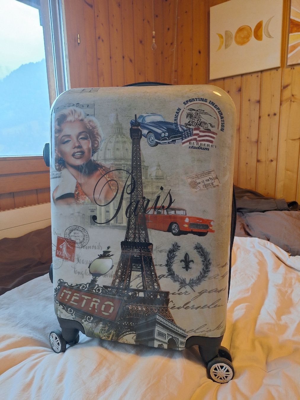 Valises de voyage: Kleiner Rollkoffer – D'occasion à Reichenbach i. K. par mia_w8ff