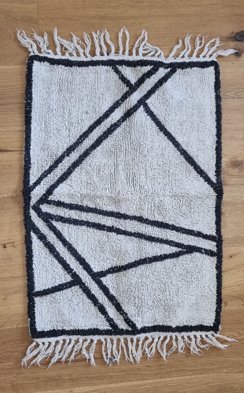 Tappeti: Carpet 85cm x 60cm – Usato da Wabern venduto da ravi3084