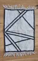 Carpet 85cm x 60cm