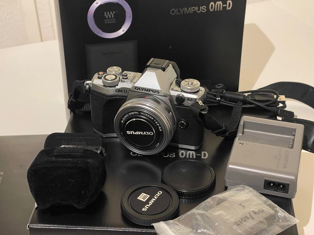 Olympus omd em5 mkii, zuiko 1442 pancake EZ motorized Kaufen