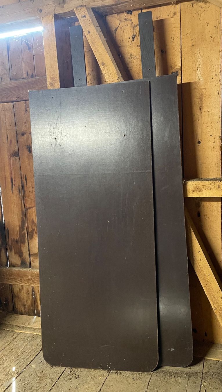 Tische: Party-Tischplatte aus Holz – Gebraucht aus Hefenhofen von Rileu