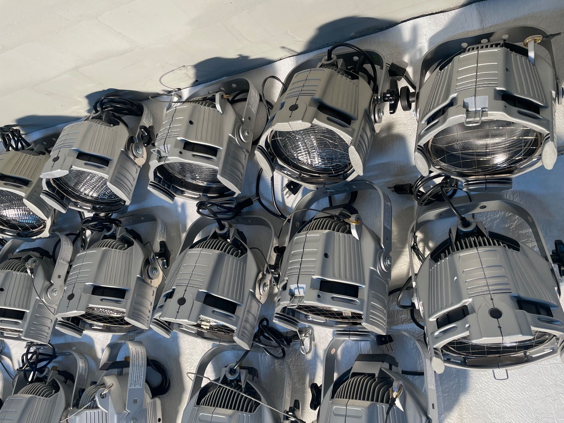 Lampade: Varytech Multi Par 575W 230v HPL, NEUE – Usato da Langendorf venduto da zloker 6