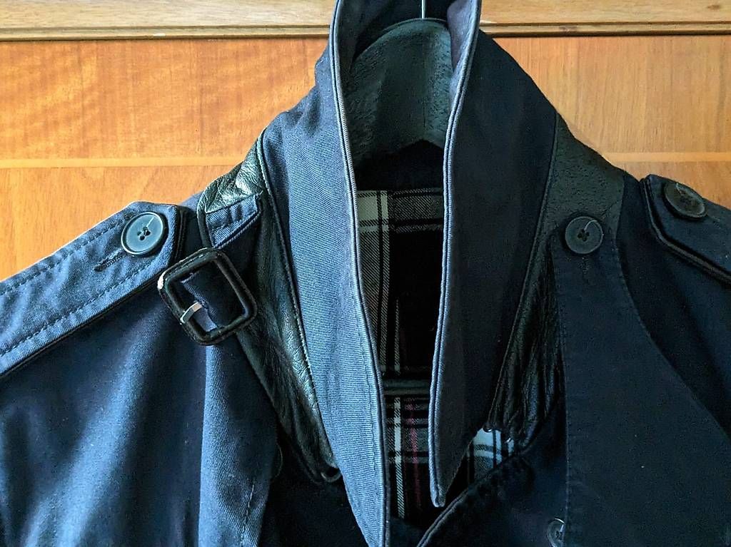 Sandro Cappotti: Trench coat Sandro S – Usato da Lausanne venduto da martha_ 3