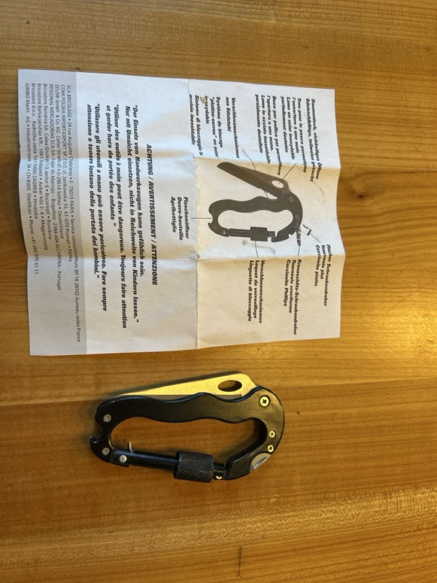 Attrezzatura da arrampicata: Multifunktionswerkzeug Karabiner Messer  – Usato da Wynigen venduto da nawy82