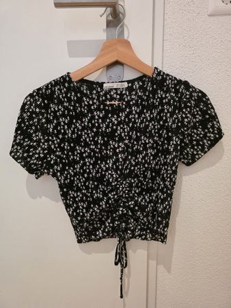 Damen Top Blumenmuster Grösse S 