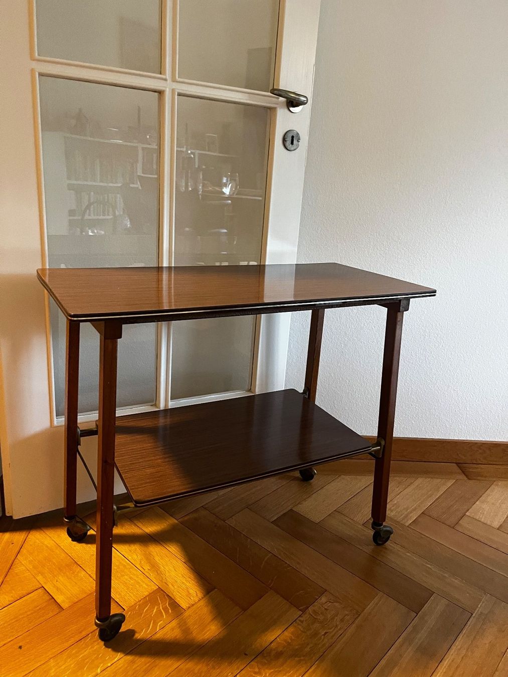 Carrelli di servizio: Servierwagen – Usato da Zürich venduto da Piskota88 2