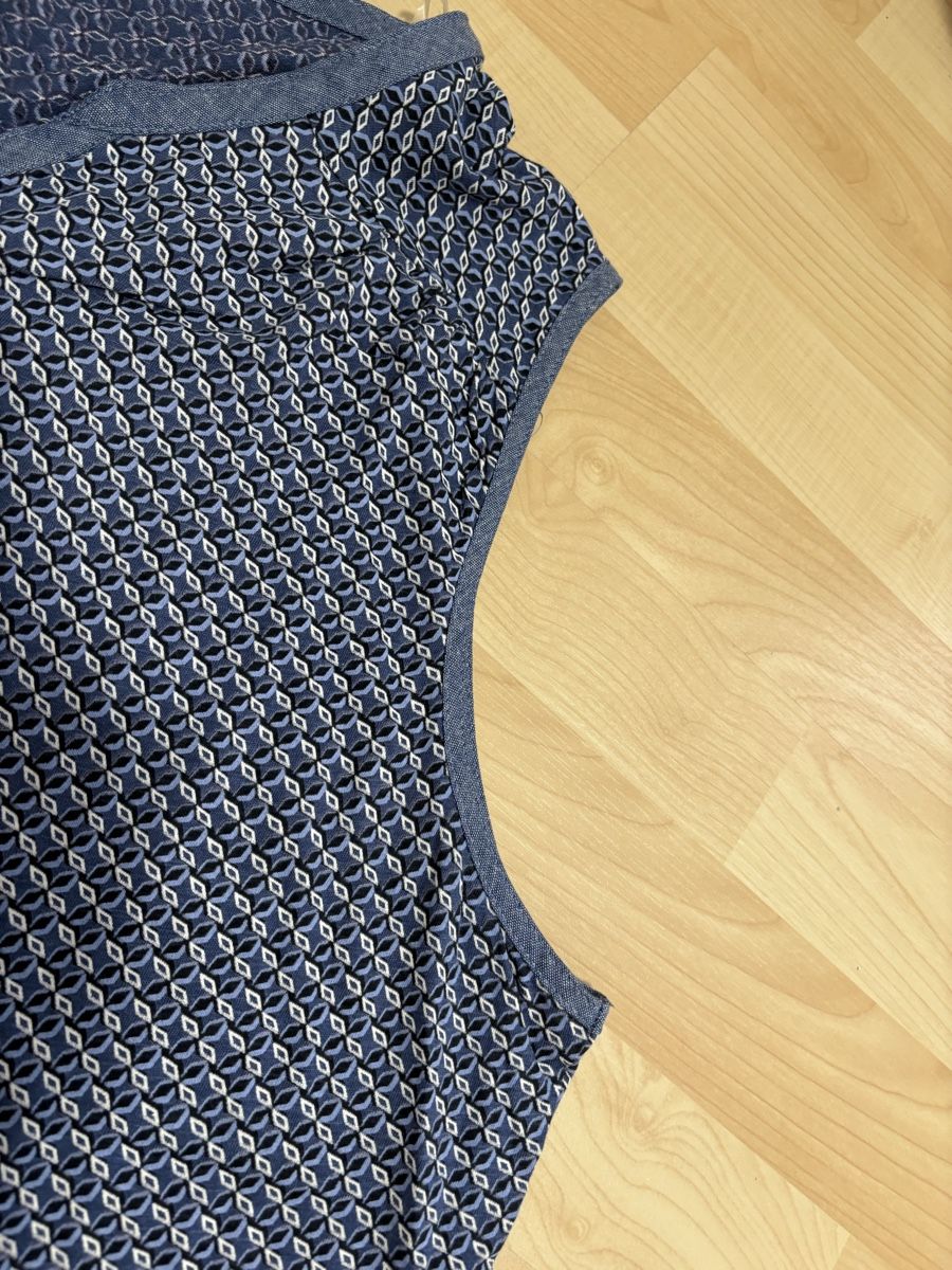 T-shirts: Damen T‘Shirt – Neuf (Voir description) à Thürnen par Lilie37 5