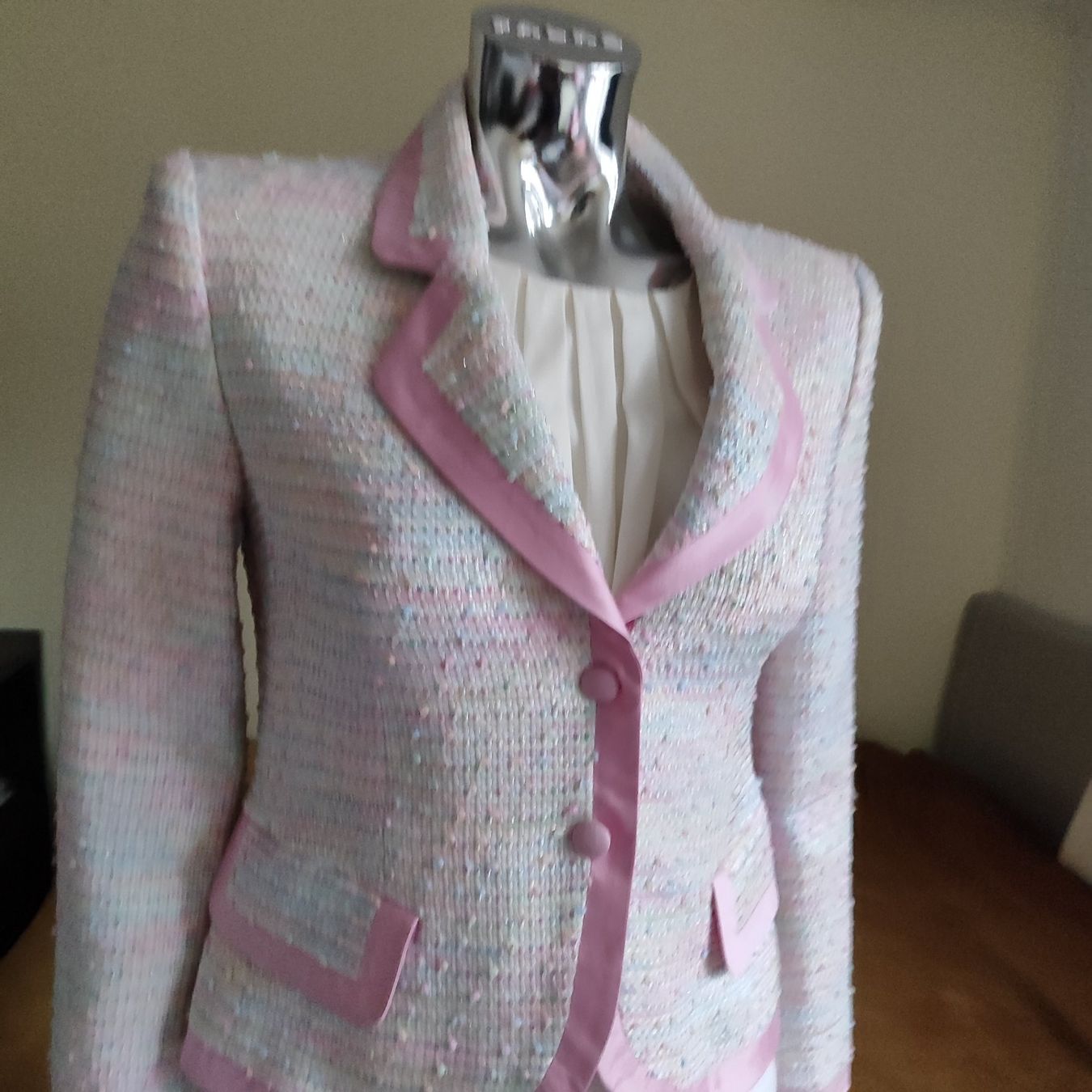 Giacche: Traum Blazer Gr 36 – Nuovo e nell'imballaggio originale da Langnau am Albis venduto da Judithsebi