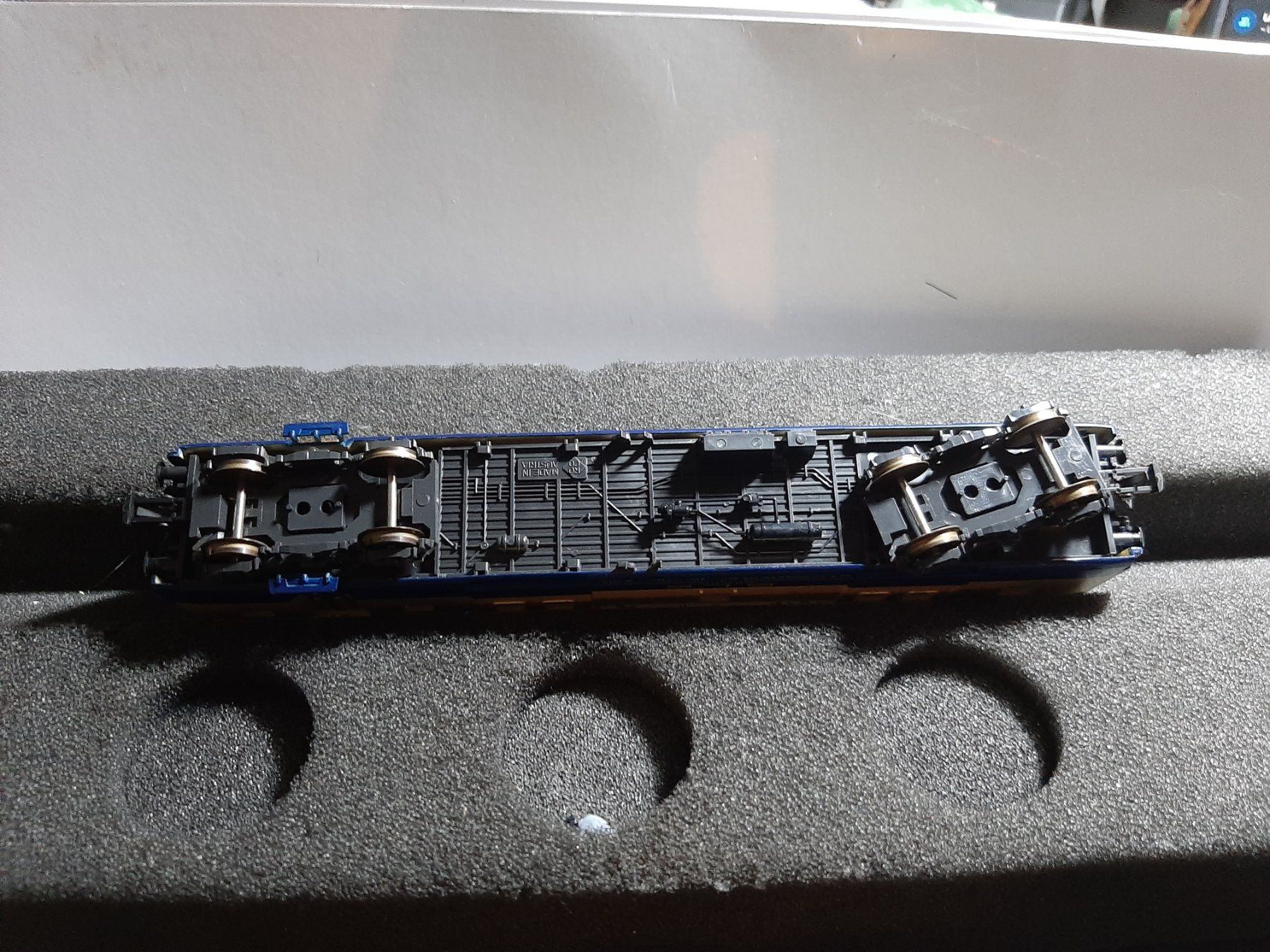Roco Modelleisenbahnen: ROCO BLS 50 63 92-33 550-7 – Gebraucht aus Avully von RIVALIS 3