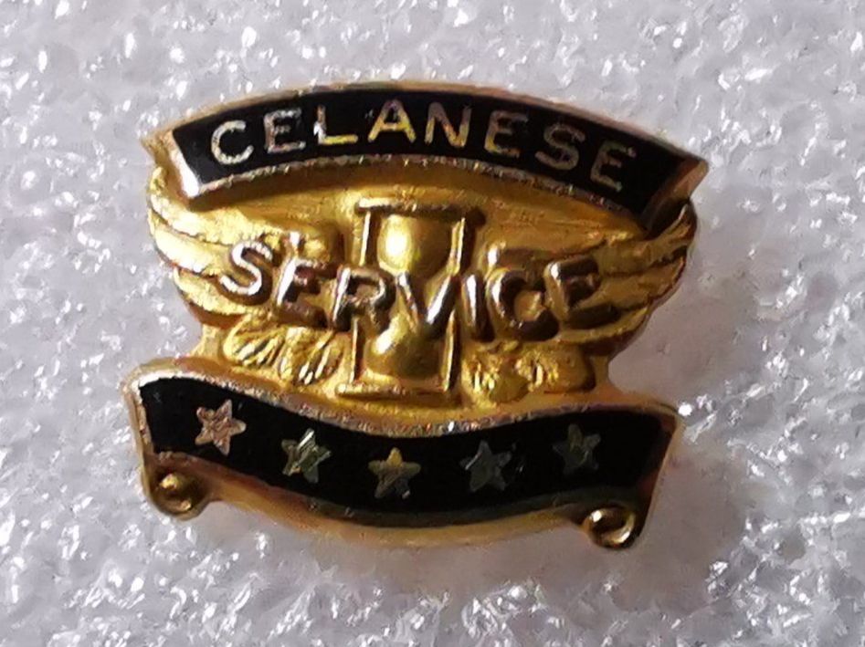 Placchette & Badge: Ansteckpin 16: Celanese – Usato da Oppligen venduto da Pin-Fall-Shop