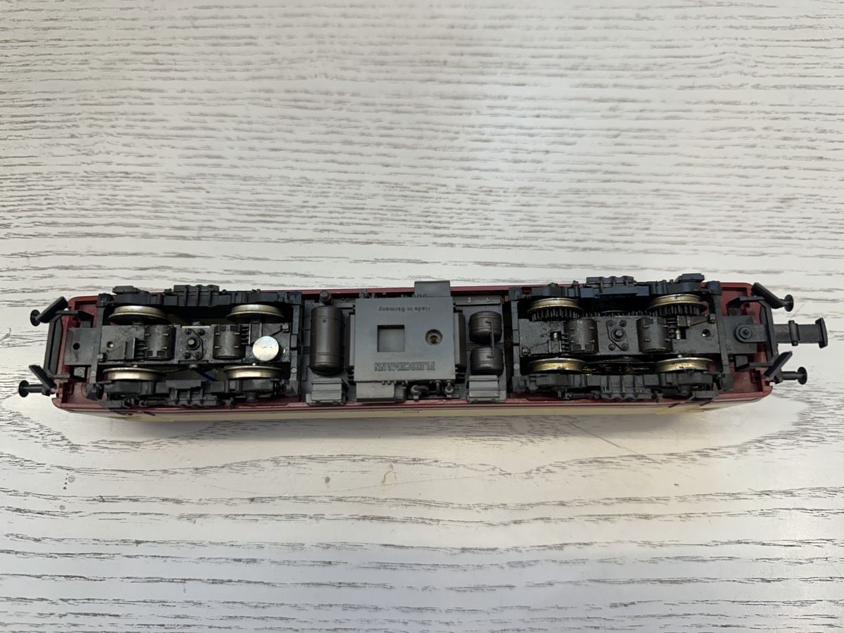 Fleischmann Trains électriques: Fleischmann 4350 DB BR 120 DEFEKT – Défectueux à Lupsingen par New-Haven 3