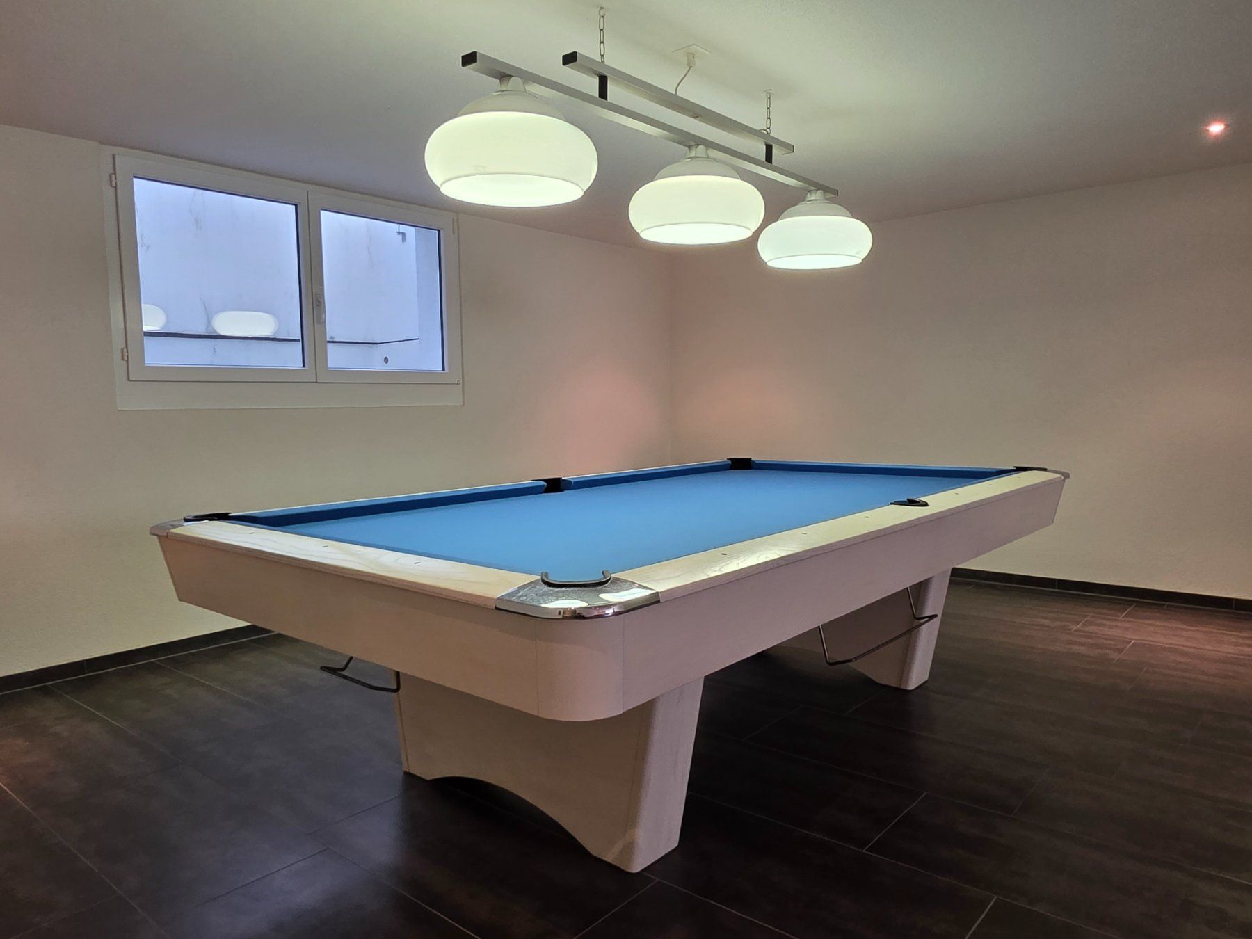 Tavoli da biliardo: Billardtisch Pool Profibillard Billiard 9 fuss Granitplatte – Usato da St. Margrethen SG venduto da FUDA-SPORTS