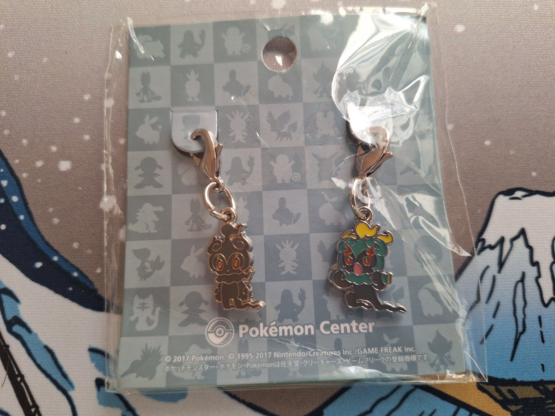 Pokémon Portachiavi: Pokemon Center Metal Charms, Marshadow – Nuovo (secondo la descrizione) da Spreitenbach venduto da misi.m