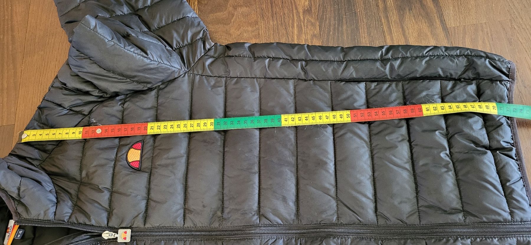 Ellesse Giacche: Ellesse Lombardy Steppjacke XL – Nuovo (secondo la descrizione) da Unterseen venduto da rej_lnk9 3