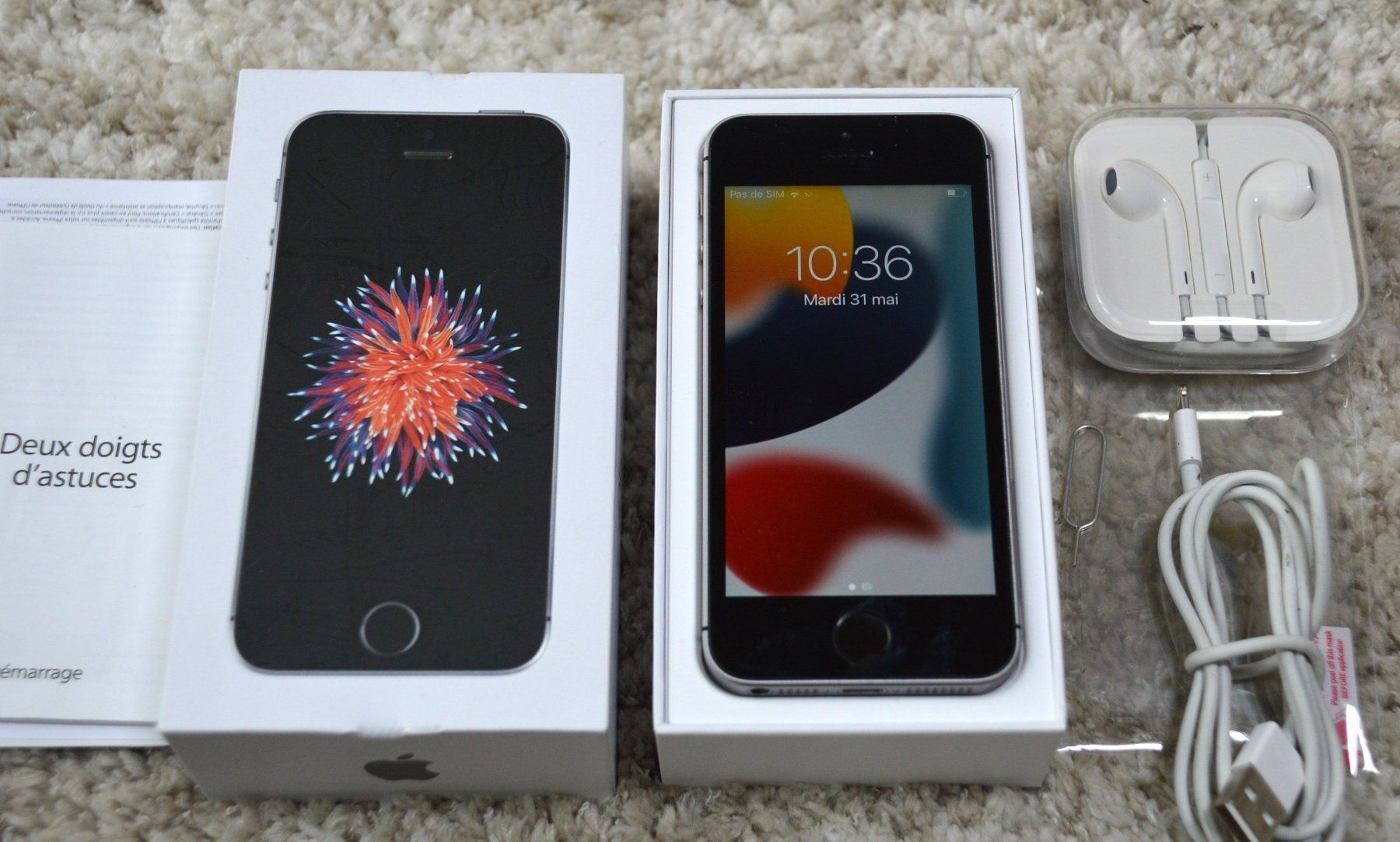 Apple Handys / Smartphones: iPhone SE 64Gb  A1723 – Gebraucht aus Collonges von arashee 2