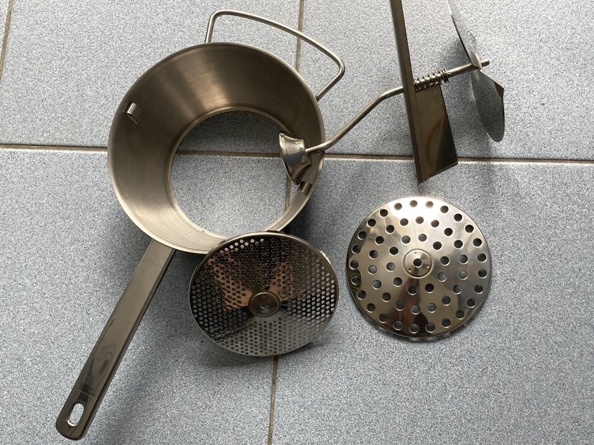 Elettrodomestici da cucina: Passevite (Passiermühle) – Nuovo (secondo la descrizione) da Schwarzenburg venduto da dor_hpf7 1