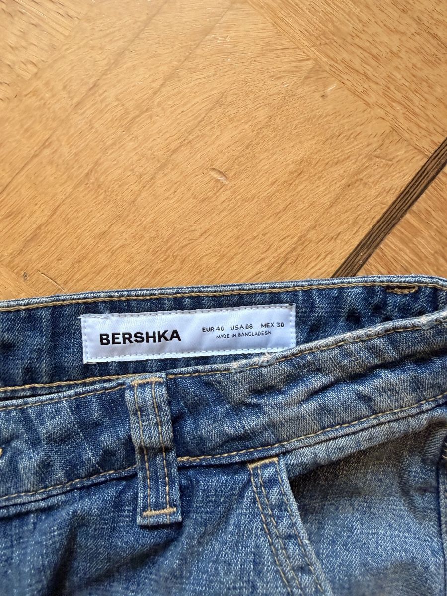 Bershka Jeans: Skater Jeans Bershka – Gebraucht aus Unterentfelden von ame_tf2n 1