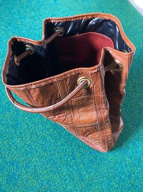 Taschen für Damen: Ledertasche – Gebraucht aus Weinfelden von ehckk56 1