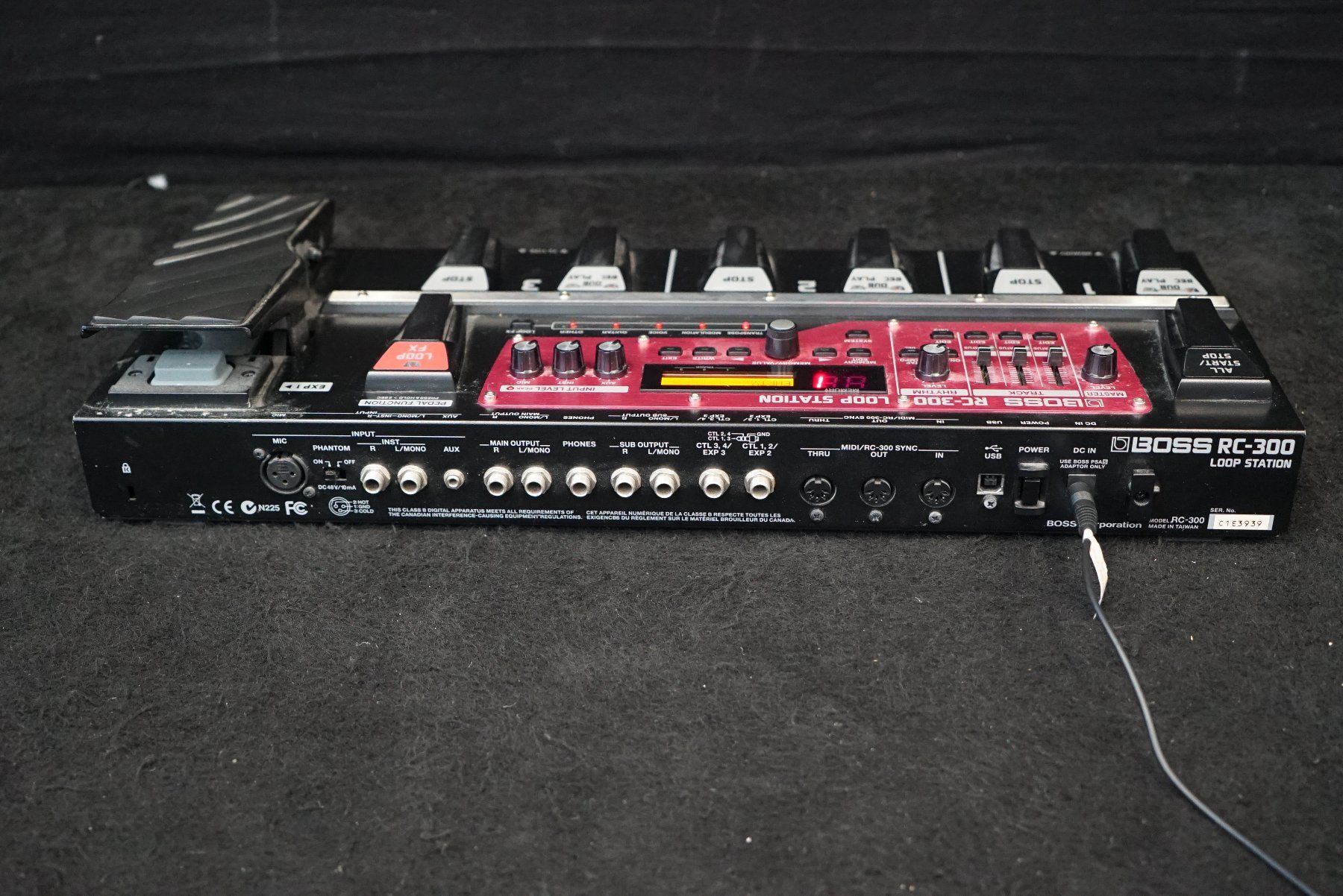 Boss Strumenti musicali: Boss RC-300 - Loop Station mit Netzteil – Usato da Ortschwaben venduto da Musictrade 6